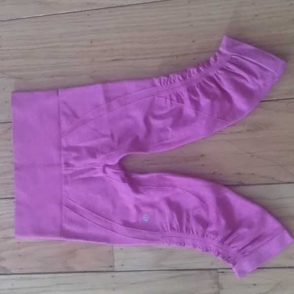LululemonIn In the Flow high waist capris leggings pink ruched Sz 4 - Picture 3 of 7